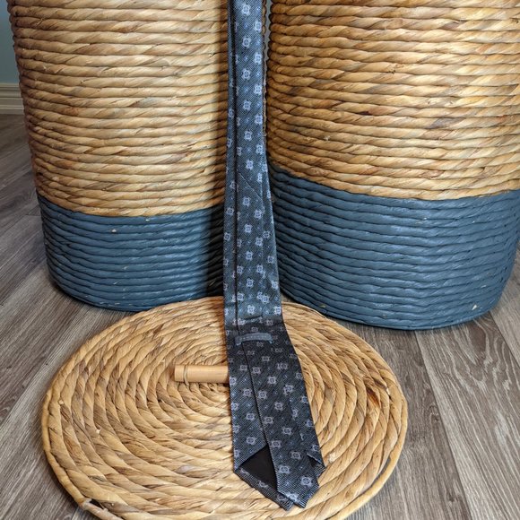 [2/$40] NWOT Men's - Silk Necktie - Foulard - Picture 3 of 4